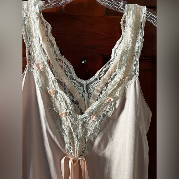 Vintage Alice Maloof Satin Nightgown Slip Dress – Pink Lace Trim Lingerie Medium - Picture 4 of 11